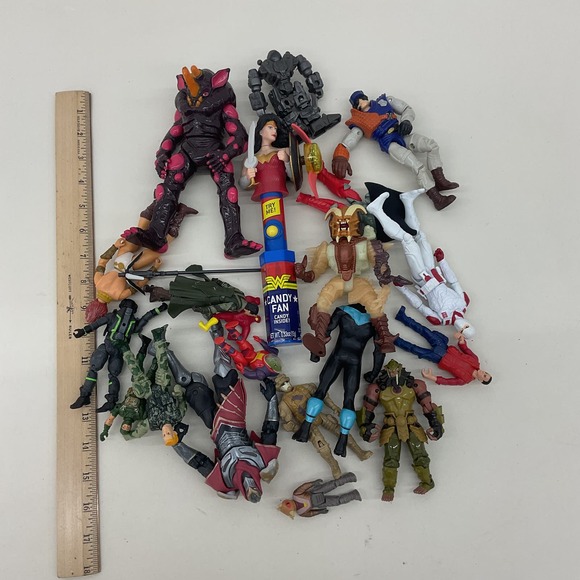 Mixed Action Figure LOT Predator Power Rangers Wonder Woman GI Joe Used Loose - Picture 2 of 5